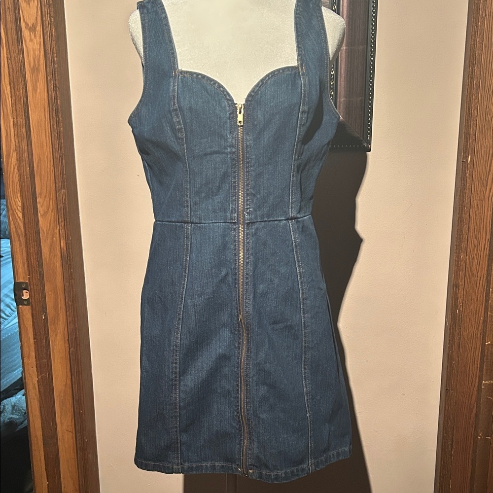 Honey Punch size medium Denim Zip-Front Dress